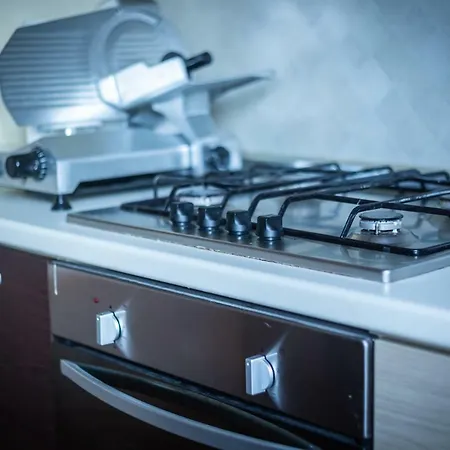 Cinematic Modern Flat, 100 Mt Da Ospedale Ravena