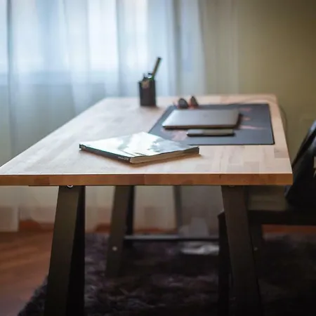 Cinematic Modern Flat, 100 Mt Da Ospedale * Ravena