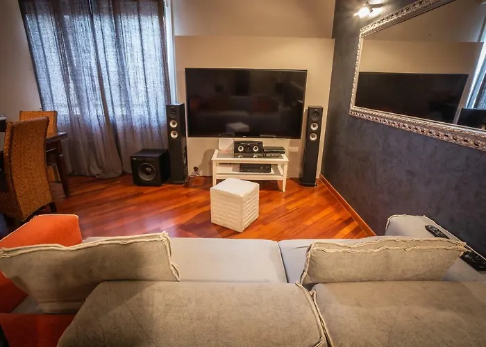 Cinematic Modern Flat, 100 Mt Da Ospedale